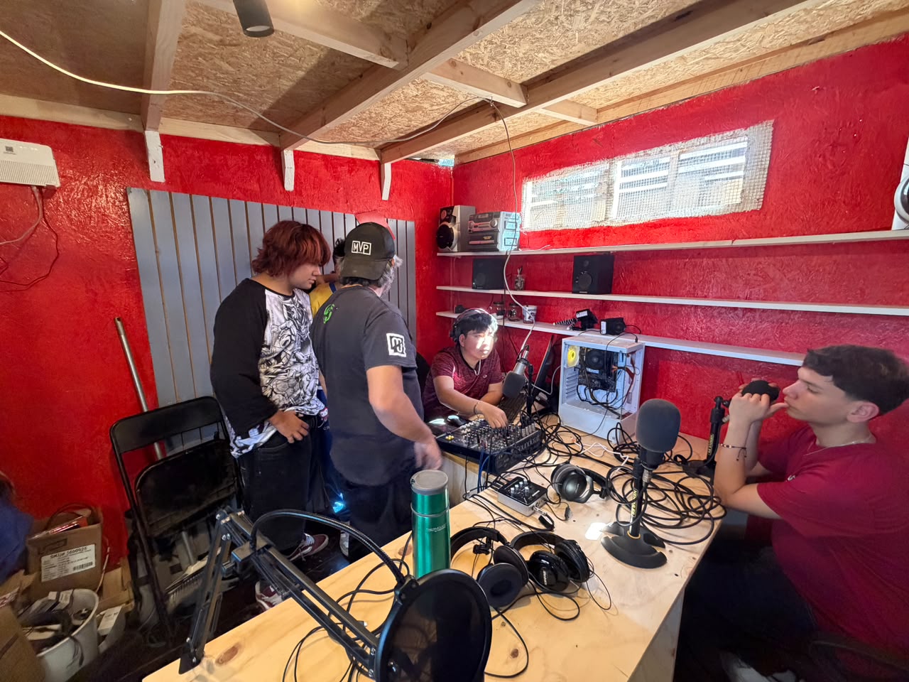 METAVOICES, voces estudiantiles en la GATO ALQUINTA FM